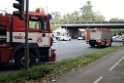 LKW blieb unter Bruecke haengen Koeln Ehrenfeld Innere Kanalstr Hornstr P305